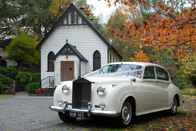 images/cars/1960-rolls-royce-cloud-lwb/gallery/1960-rolls-royce-cloud-lwb-9.jpg