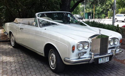 images/cars/1968-rolls-royce-convertible/gallery/1968-rolls-royce-convertible-9.jpg