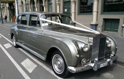 images/gallery/1961-Rolls-Royce-Phantom-V-1.jpg