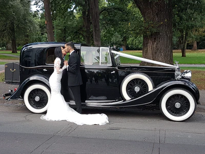 images/gallery/1935-Rolls-Royce-Sedanca-De-Ville-at-Fitzroy-Gardens-1.jpg