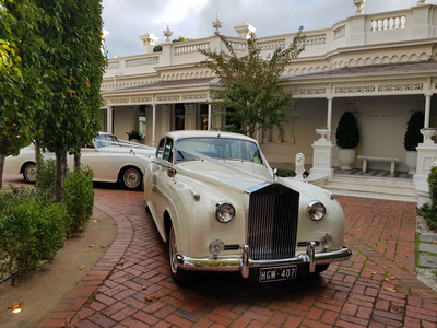 images/gallery/1960-Rolls-Royce-Cloud-Lwb-and-1960-Bentley-Cloud-Lwb-1.jpg